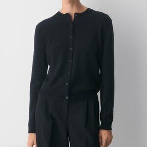 Aritzia Bare 100% Cashmere Exemplar Cardigan Crew Neck Black Size Small